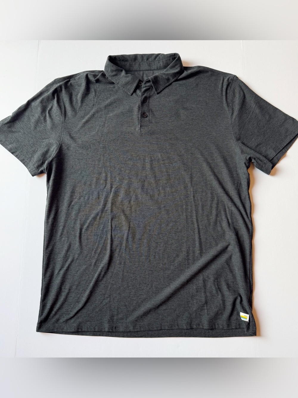 Vuori Men's Strato Tech Polo - Short Sleeve Collared Charcoal Heather XL